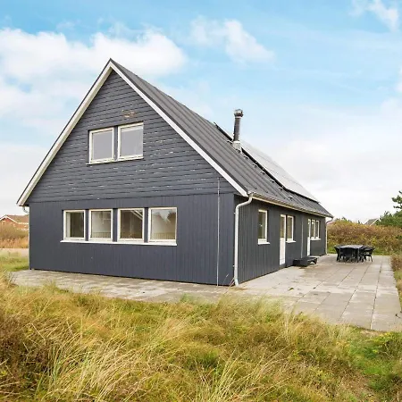 Five-bedroom Holiday In Romo 1
